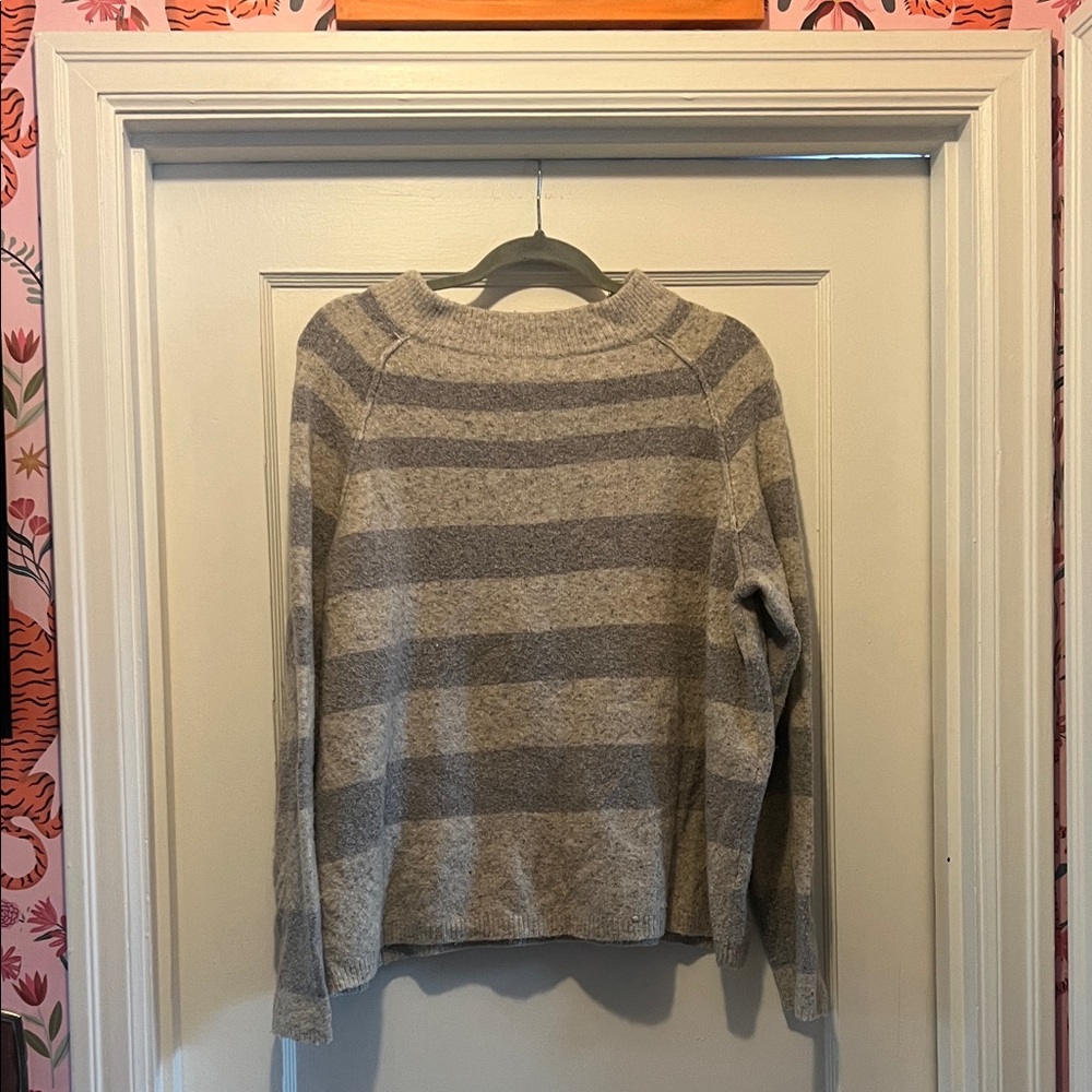 Free People Heathered Gray Knit Sweater